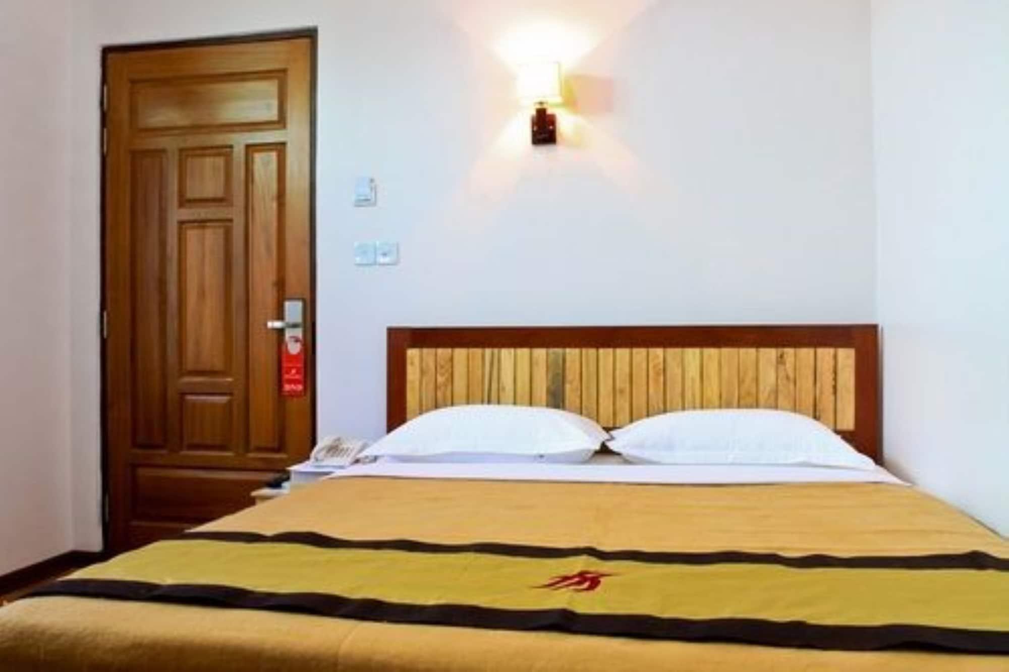 Hotel 7 Mile Yangon Exterior foto