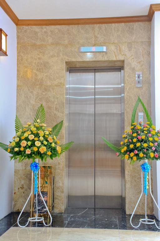 Hotel 7 Mile Yangon Exterior foto