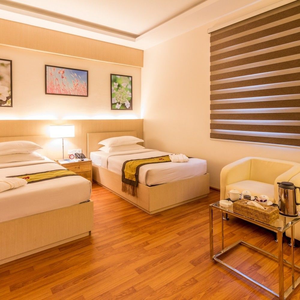 Hotel 7 Mile Yangon Exterior foto